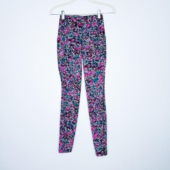 Lululemon - Floral Print Leggings - Picture 1 of 4